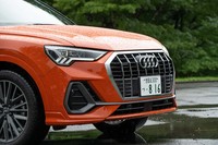 アウディQ3 35 TDIクワトロSライン