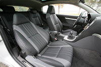 アルファ・ロメオ・アルファ・ブレラ3.2 V6（4WD/6MT）／2.2 JTS（FF/6MT）【海外試乗記】の画像