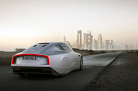 燃費111km/リッターのVW、「XL1」登場の画像