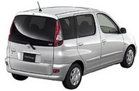 トヨタ「ファンカーゴ」をマイナーチェンジの画像