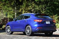 マセラティ初のSUV「レヴァンテ」は、2016年3月のジュネーブモーターショーで世界初公開され、日本では同年5月に導入が発表された。