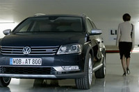 第151回：【Movie】こんなクルマ動画はどうでしょう？　「フォルクスワーゲン・パサートオールトラック」編の画像