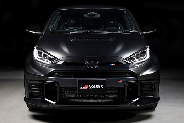 トヨタが限定車「GRヤリス Sébastien Ogier 9x World Champion Edition