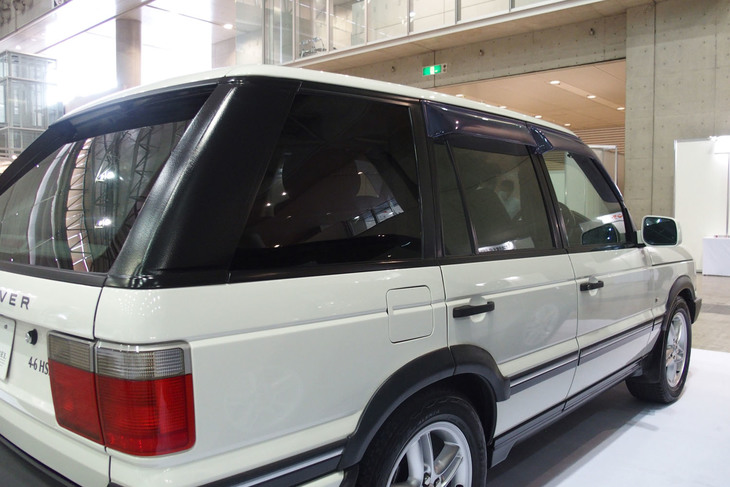 ランドローバー・レンジローバー4.6 HSE（2001年）／BRITISH LABEL