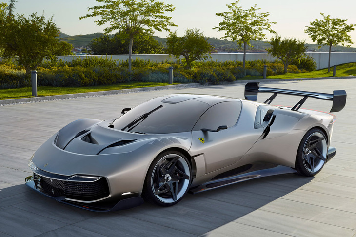 フェラーリKC23（フロントビュー）