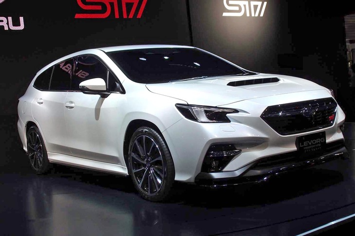 2020年1月10日、東京オートサロン2020に出展された「スバル・レヴォーグ プロトタイプSTI Sport」。前年の東京モーターショー2019で披露された次期「レヴォーグ」のスポーティーバージョンである。