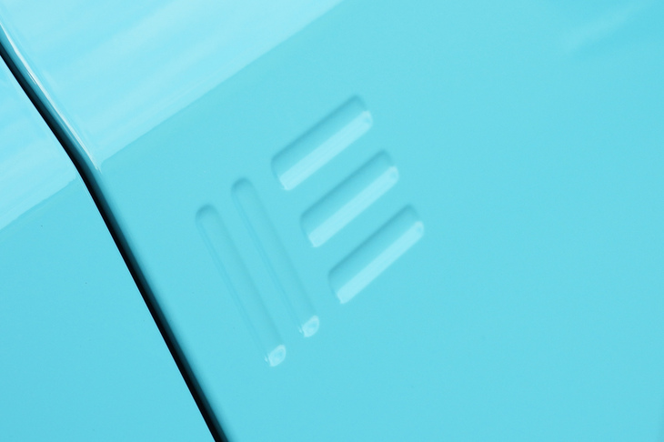 日産リーフB7 G（充電口のリッド）