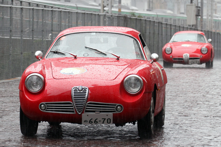 1961年「アルファ・ロメオ・ジュリエッタSZ」に、1962年「同ジュリエッタSZ2」が続く。