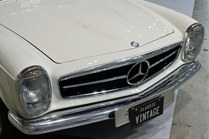 メルセデス・ベンツ280SL（1968年）