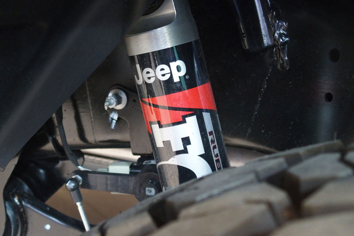 ジープ・グラディエーター（リアサスペンション）