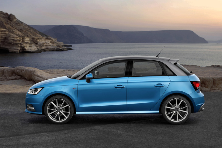 A1スポーツバック（初代）