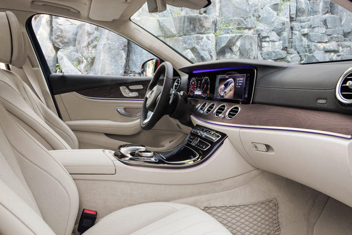 メルセデス・ベンツEクラス オールテレイン（インテリア）