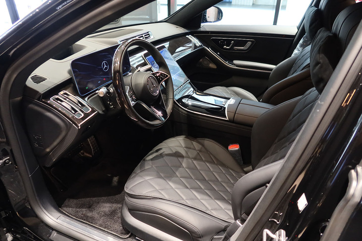 メルセデス・ベンツS580 4MATICロング ナイトエディション（インテリア）