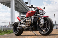 トライアンフ・ロケット3 R（MR/6MT）【レビュー】