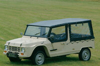 シトロエンのファクトリーフォトから。「メアリ」の車両重量は軽い仕様だと600kgに満たない。