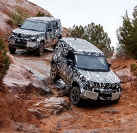 新型「ランドローバー・ディフェンダー」は2019年後半にデビューの画像