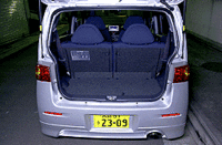 写真をクリックすると、シートアレンジの様子が見られます