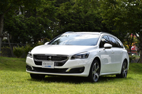 2リッターのBlueHDiディーゼルを搭載する「508」には、セダンだけでなくワゴン（SW）の設定もある。「508SW GT BlueHDi」の車両価格は464万円。