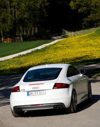 TTSクーペの欧州における価格は、4万4900ユーロ（1ユーロ＝160円換算で、約720万円）からとなっている。