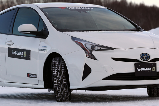 第554回 スタッドレスタイヤはまだまだ進化する 横浜ゴム冬季用タイヤ研究開発の最前線をリポート エディターから一言 Webcg