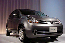 街乗りから遠出までこなすコンパクト、新型「日産ノート」発表