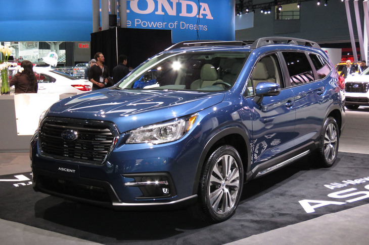 スバル・アセント（エクステリア）