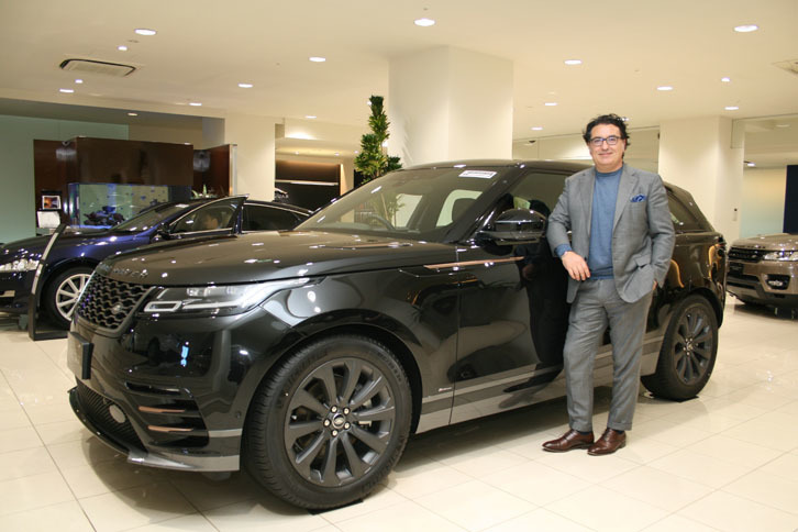 ランドローバーでクリエイティブディレクターを務めるマッシモ・フラスチェッラさん。