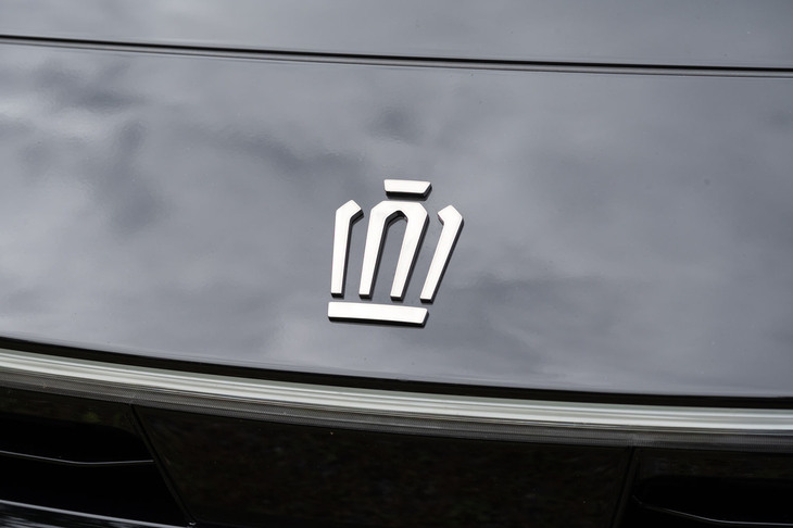 トヨタ・クラウン クロスオーバーRS“アドバンスト”