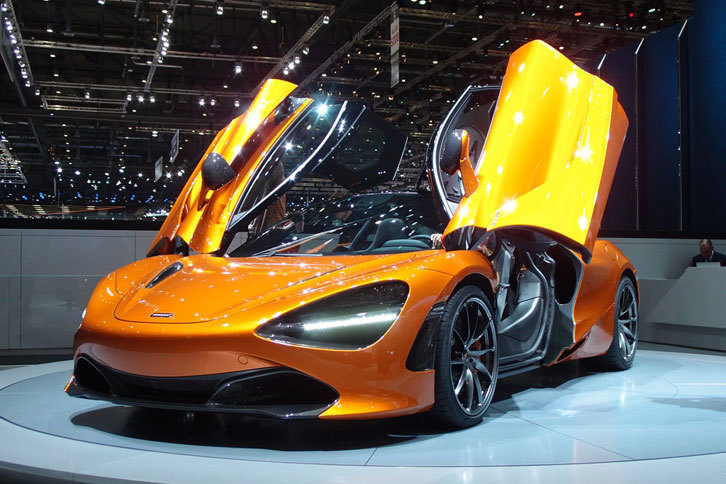 マクラーレン720S