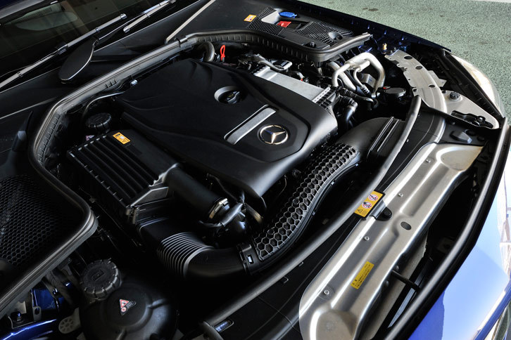 1.6リッター直4ターボエンジンは最高出力156ps、最大トルク25.5kgmを発生。トランスミッションは7段ATが組み合わされる。