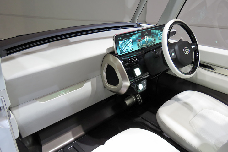 ダイハツDN U-スペース（インテリア）