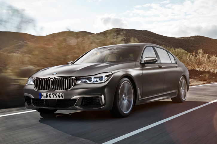「BMW M760Li xDrive」（欧州仕様車）