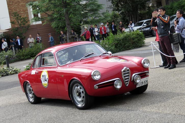 1959年式「アルファ・ロメオ ジュリエッタ スプリント ヴェローチェ」。ジュリエッタの2ドアクーペ、ジュリエッタ スプリントの高性能版である。