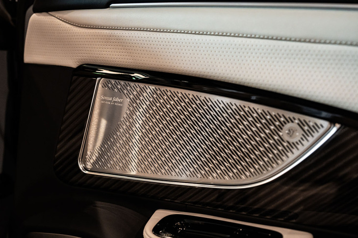 マセラティ・グランカブリオ トロフェオ（ドアスピーカー）