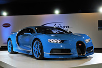 ブガッティ、最高出力1500psの「シロン」を日本に導入