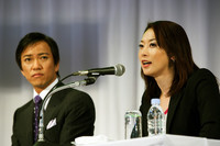 水泳でオリンピックに出場した経験をもつ田中雅美氏（写真右）も出席。商業主義に走り過ぎないことの大切さに言及した。