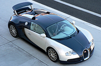 
	【W16エンジンがうなる！】
	「ブガッティ・ヴェイロン16.4」の美しい造形、そして豪奢なインテリア。対してどう猛なW16エンジンと、その走りの模様を動画でご覧下さい。
	
	
	
	（撮影／編集＝webCG関）
	 