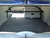 おまけに、後席は50：50のダブルフォールディング式で、最大377リッターまで拡大できる。