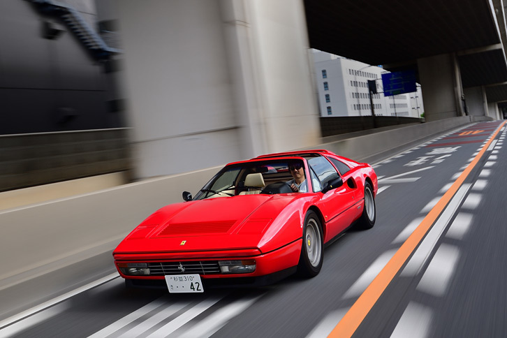 フル加速時には、死と隣り合わせの快楽が味わえる。