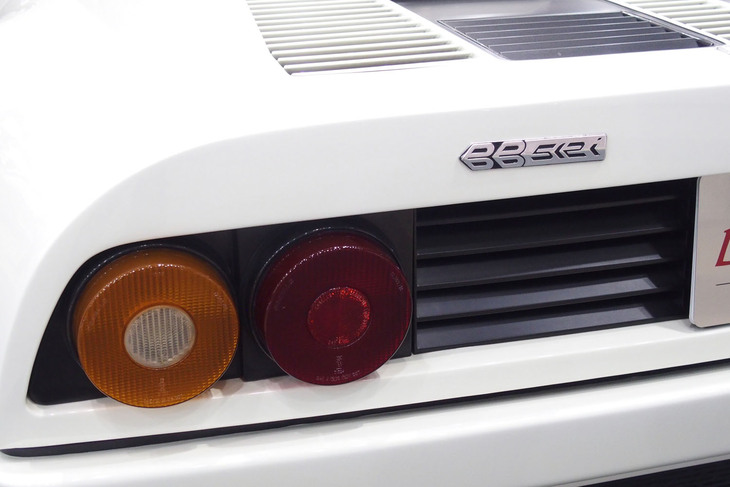 フェラーリ512 BBi（1981年）／Lusso Cars