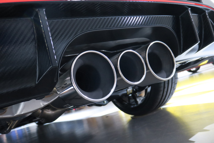 ホンダ・シビック タイプR（マフラー）