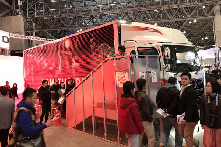 日野プロフィア