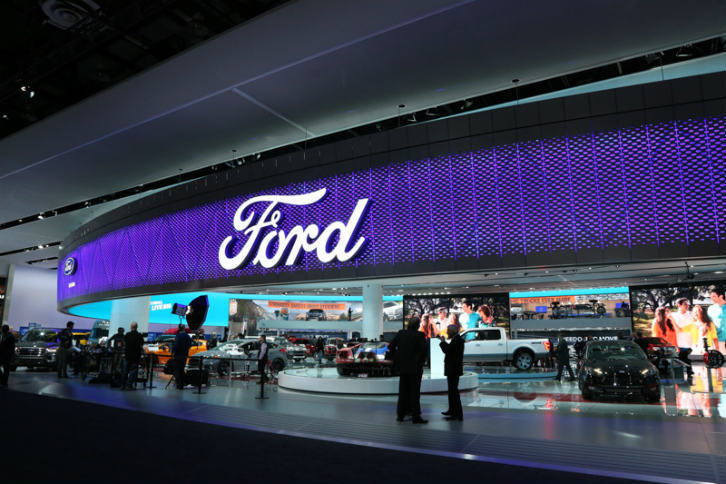 フォードブースの様子。