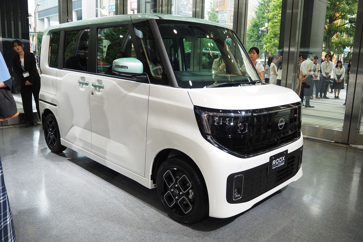 日産ルークス ハイウェイスター（フロントビュー）