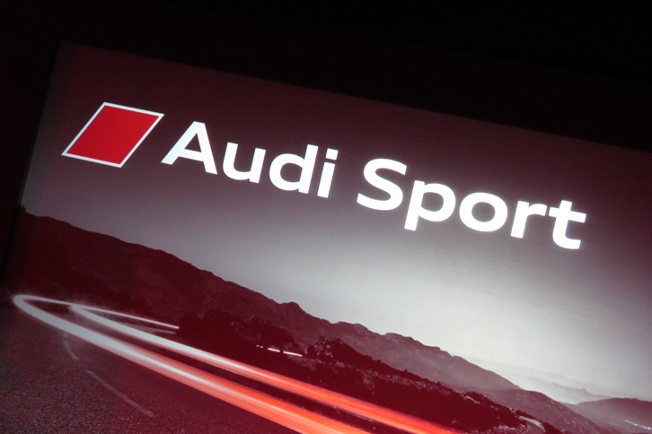 新しい「RS」モデルの発表会は、アウディのモータースポーツ活動計画の発表会と同時に行われた。