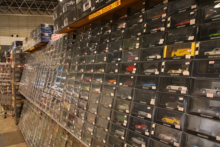 カークラフトオガワのブース