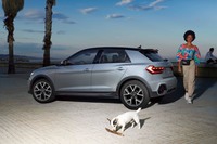 SUVルックが特徴の「アウディA1シティーカーバー リミテッドエディション」発売の画像