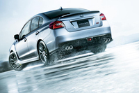 走りに磨きをかけた新「スバルWRX STI」が登場の画像