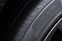 クルマの電動化や高性能化、重要性を増す環境負荷低減の課題などにより、どんどんと厳しさを増しているタイヤへの要求。「REGNO GR-XIII」は、そうしたハードルをしっかりとクリアしてきたタイヤといえるだろう。