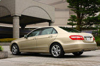 メルセデス・ベンツE350アバンギャルド（FR/7AT）【ブリーフテスト】の画像